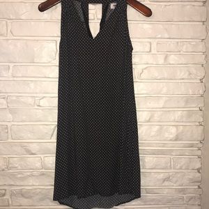 Old Navy sheath dress keyhole back